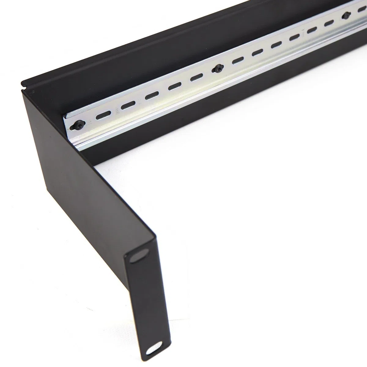 kenable Support de montage sur rail DIN 2U pour armoires de données réseau 19"