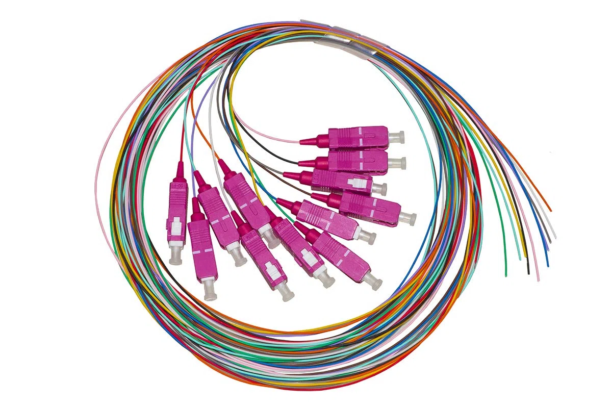 LINK LKSC12PT4 Lot de 12 câbles Pigtail Fibre Optique Colorée Connecteurs SC OM4 SIMPLEX 2 MT