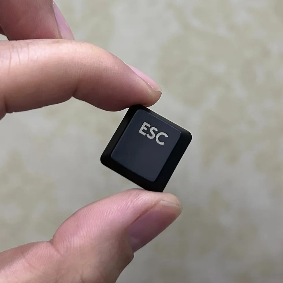 Nouveaux keycaps translucides adaptés aux claviers mécaniques Logitech G813/G815/G913/G915/G915 TKL Series avec disposition britannique