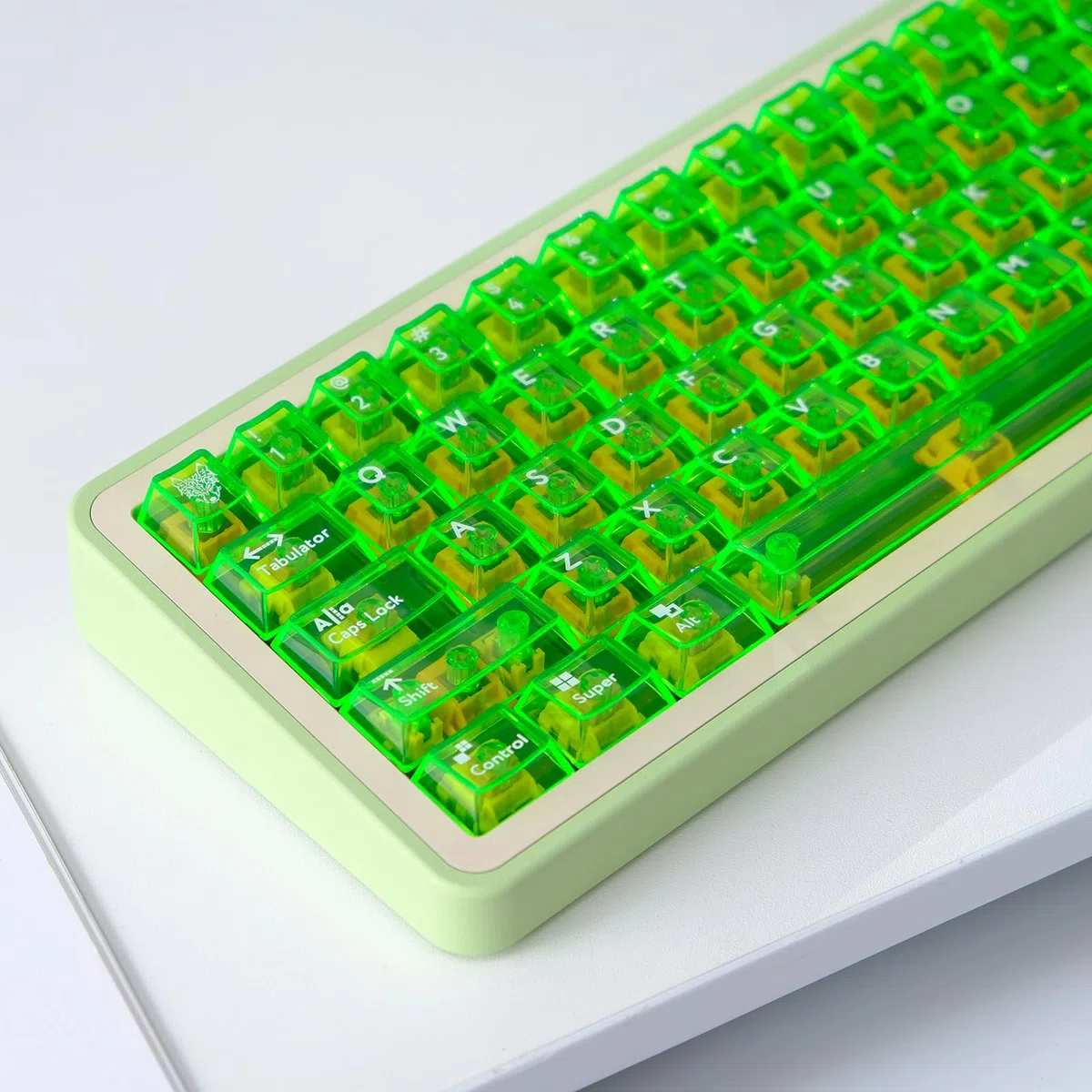 Lot de 114 Touches Transparentes pour Clavier mécanique Cherry MX, Profil Cherry, Vert Vif et Transparent