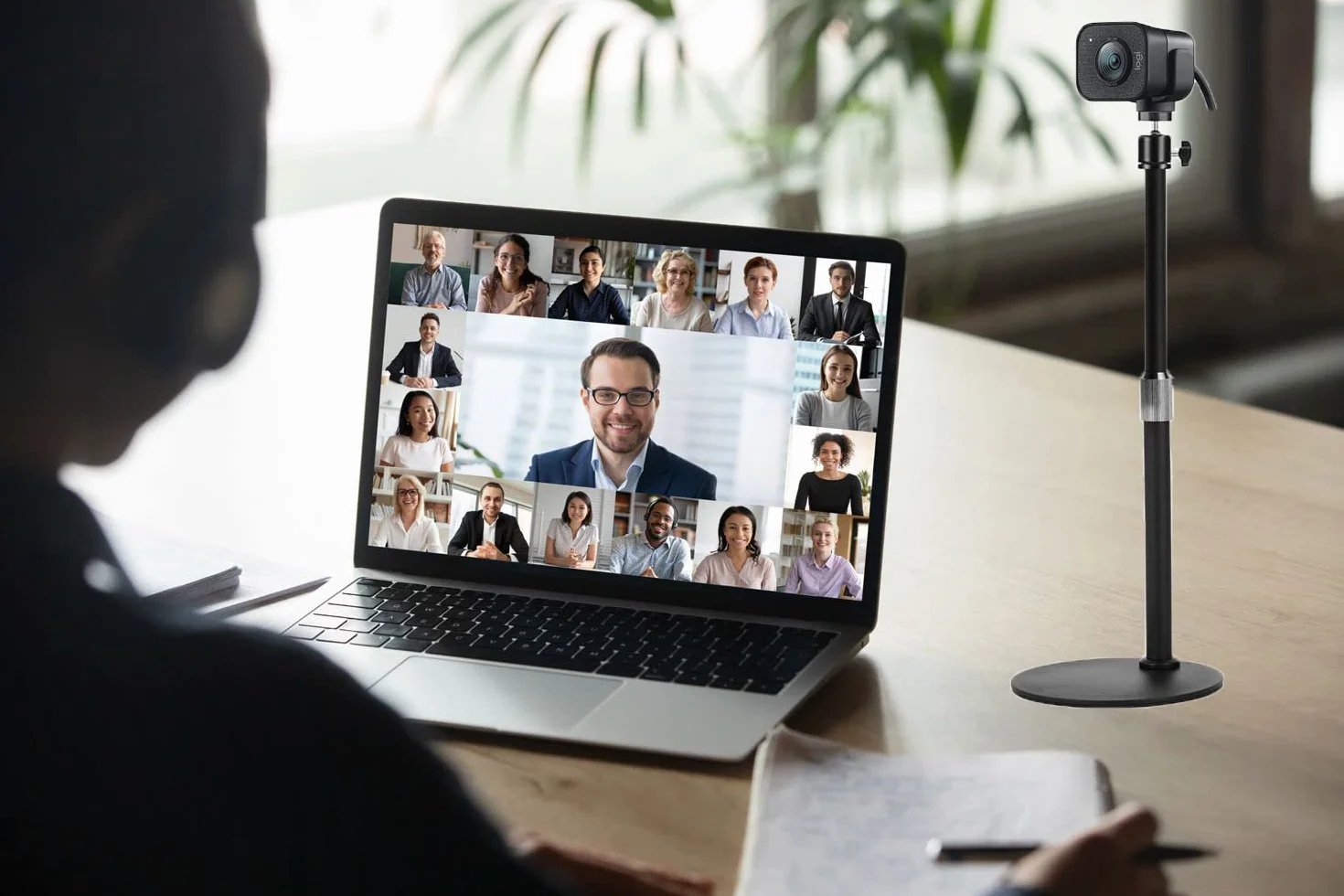 Support de Webcam de Bureau Compatible avec Logitech StreamCam C920 C930 C922 C925e Brio C615 et Webcams avec Interface 1/4''-20