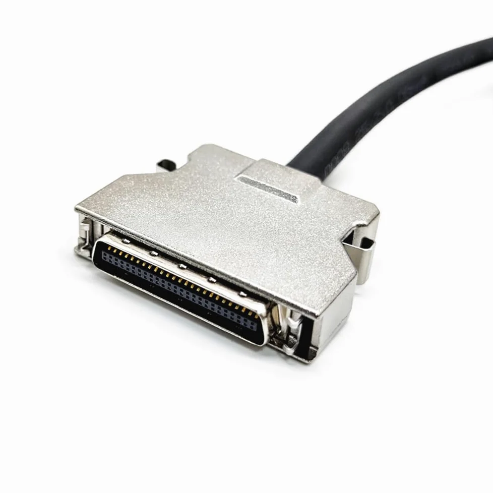 Elecbee SCSI 50 broches mâle vers mâle CN à vis droite pour câble 1 meter