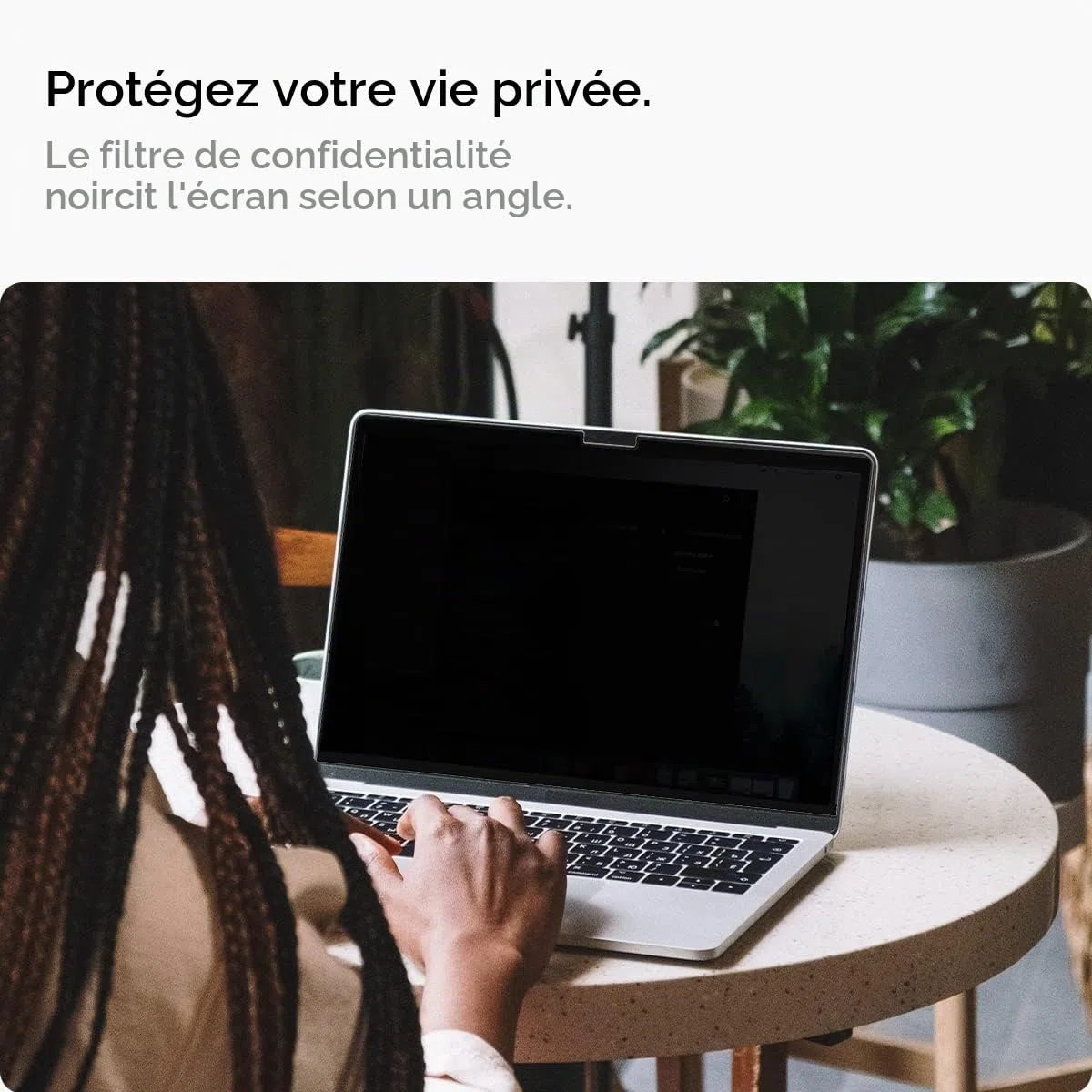 Spigen SafeView Filtre de Confidentialité pour MacBook Pro 14 Pouces (M5 Pro/M5 Pro Max(2026)/M5(2025)/M4 series/M3 series/M2 series/M1 series), 1 Unité, Anti-espion, Avec chiffon de nettoyage et étui
